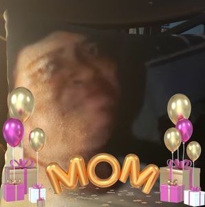 Meet your Posher, Consuella